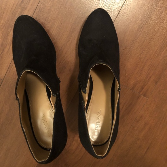 Zip up booties - Picture 2 of 2